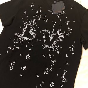 Louis Vuitton embroidered Tshirt in XL